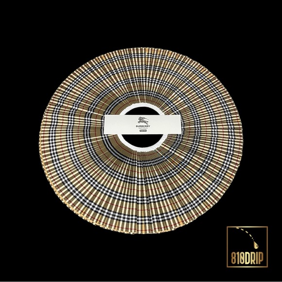 Supreme x Burberry Box Logo Sticker (100 Pack) - Picture 2 of 6